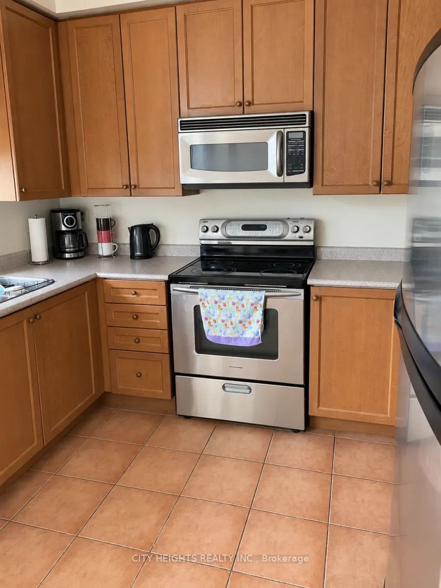 4222 Dixie Road 27