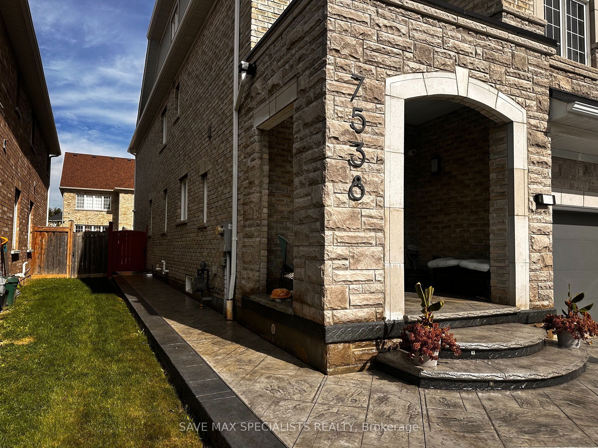 7538 Saint Barbara Boulevard Main