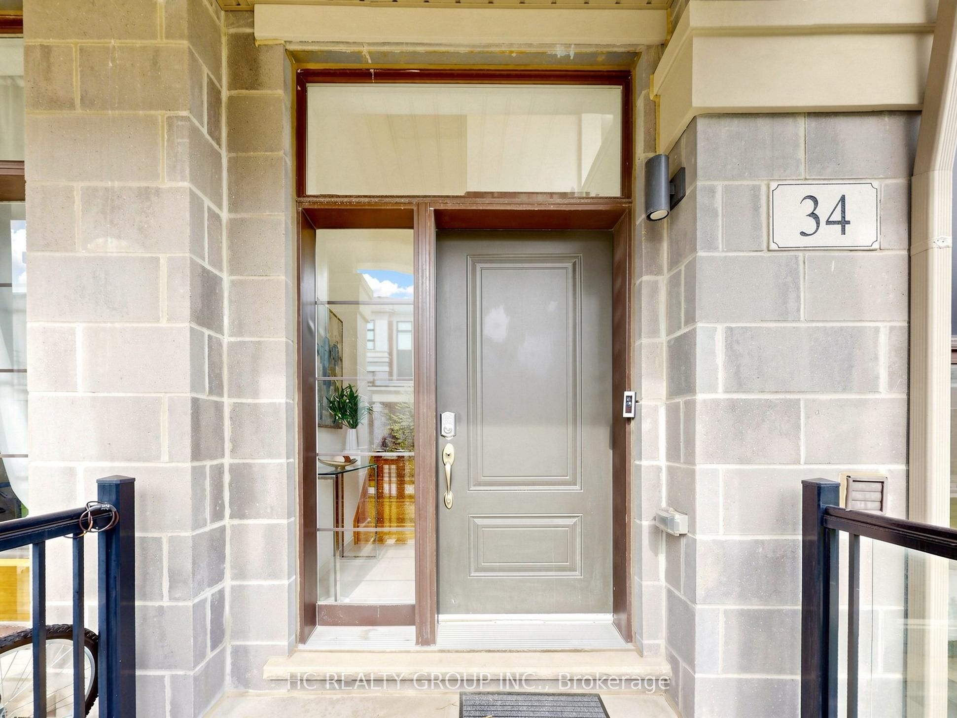 34 Armillo Place