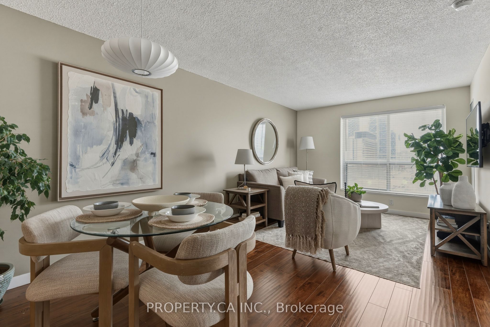 410 Queens Quay W 1105