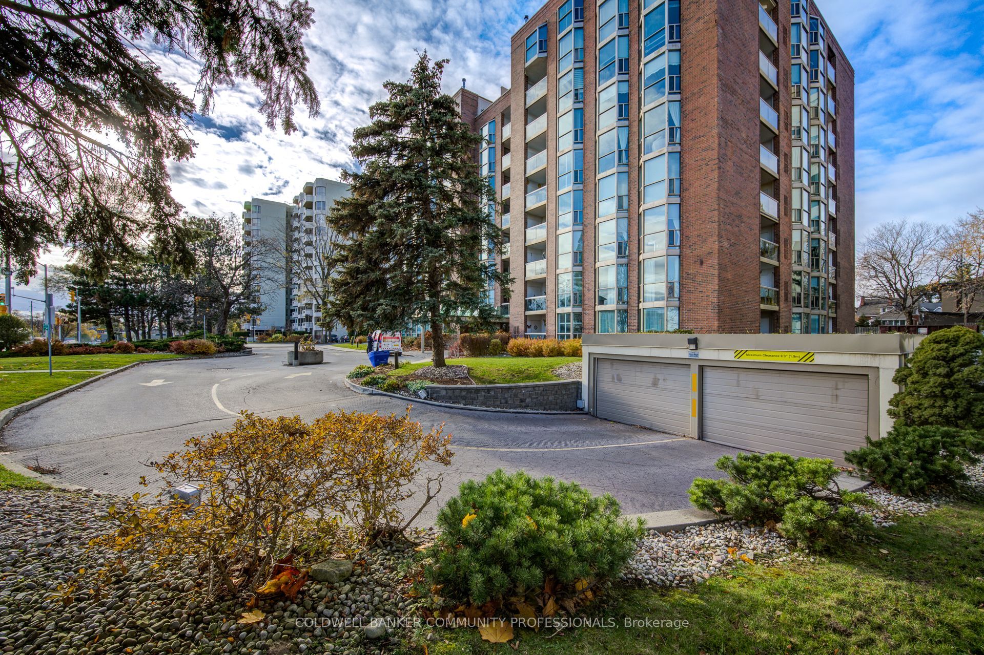 1225 North Shore Boulevard E 503