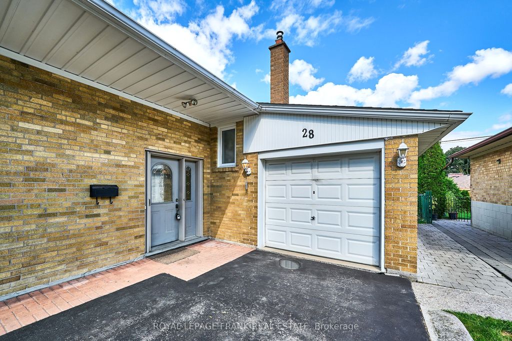 Photo of 28 Winnipeg Road, Toronto, ON M9P 2E4 (MLS # W12393513)