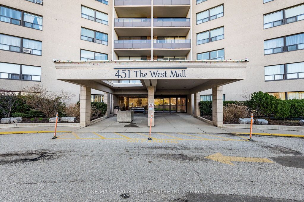 Photo of 451 The West Mall Drive #1502, Toronto, ON M9C 1G1 (MLS # W13068114)