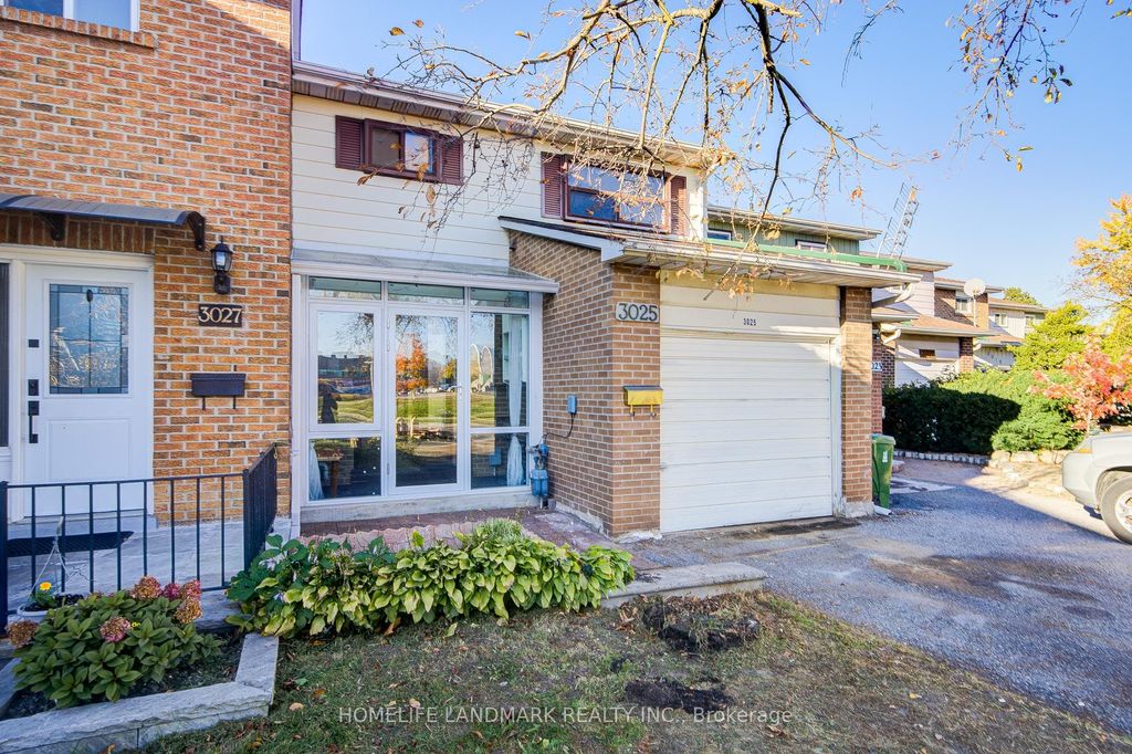Photo of 3025 Bridletowne Circle, Toronto, ON M1W 2C9 (MLS # E12980552)