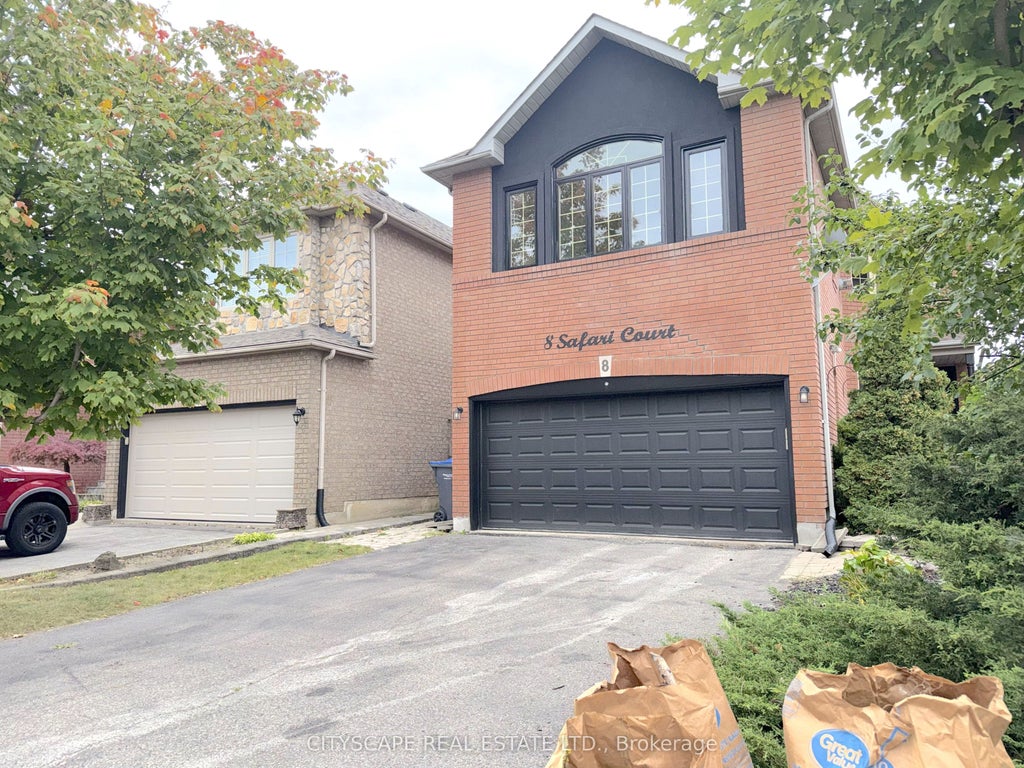 Photo of 8 Safari Court, Brampton, ON L7A 1G8 (MLS # W14015730)