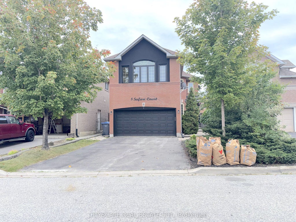 Photo of 8 Safari Court, Brampton, ON L7A 1G8 (MLS # W14015730)