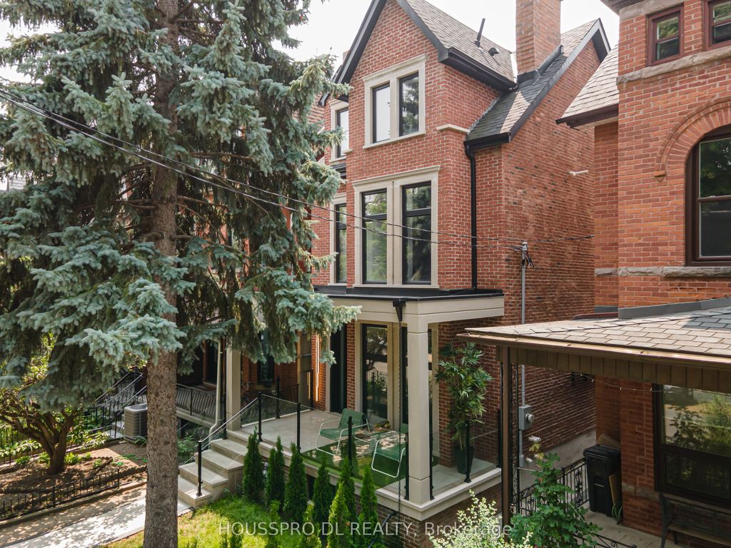 Photo of 82 Major Street, Toronto, ON M5S 2L1 (MLS # C12589056)