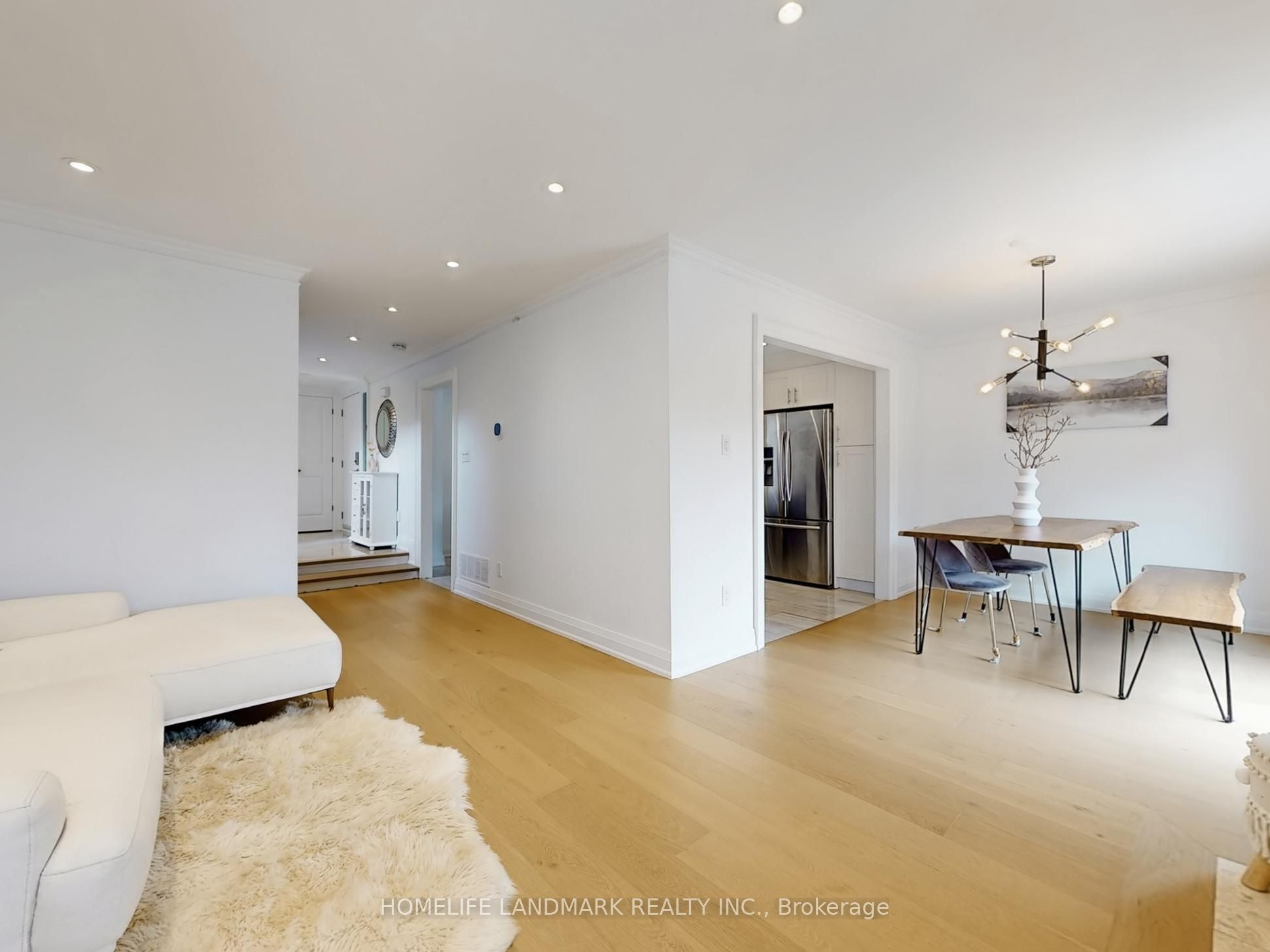 168 Kingsbridge Garden Circle