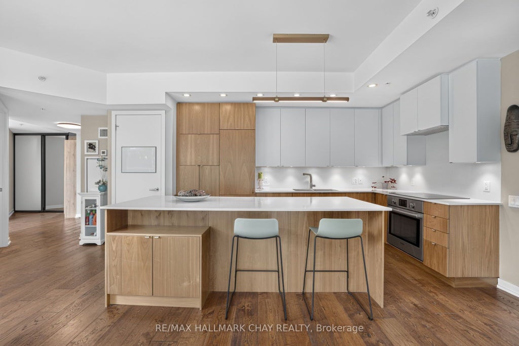 Photo of 38 Howard Park Avenue #523, Toronto, ON M6R 0A7 (MLS # W13652796)