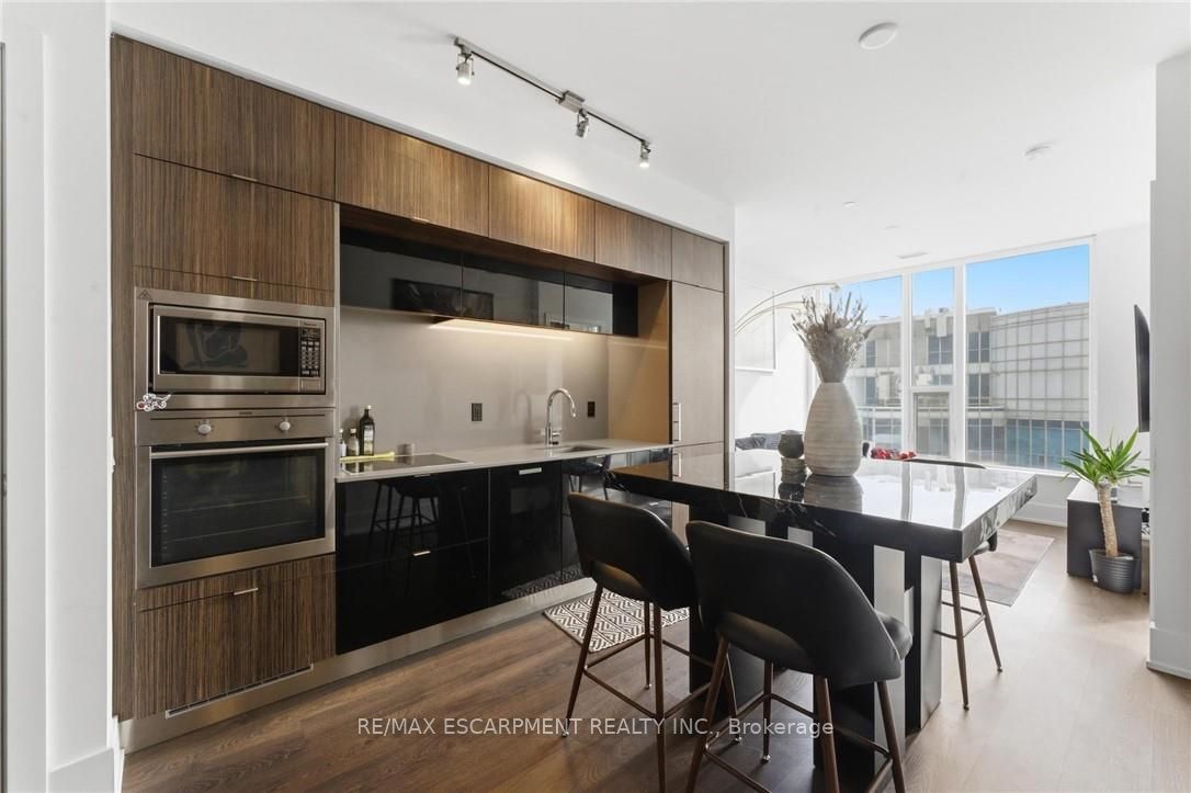 10 York Street 3807