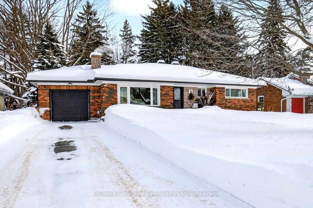 Photo of 303 Seventh Street E, Midland, ON L4R 4A1 (MLS # S12765376)