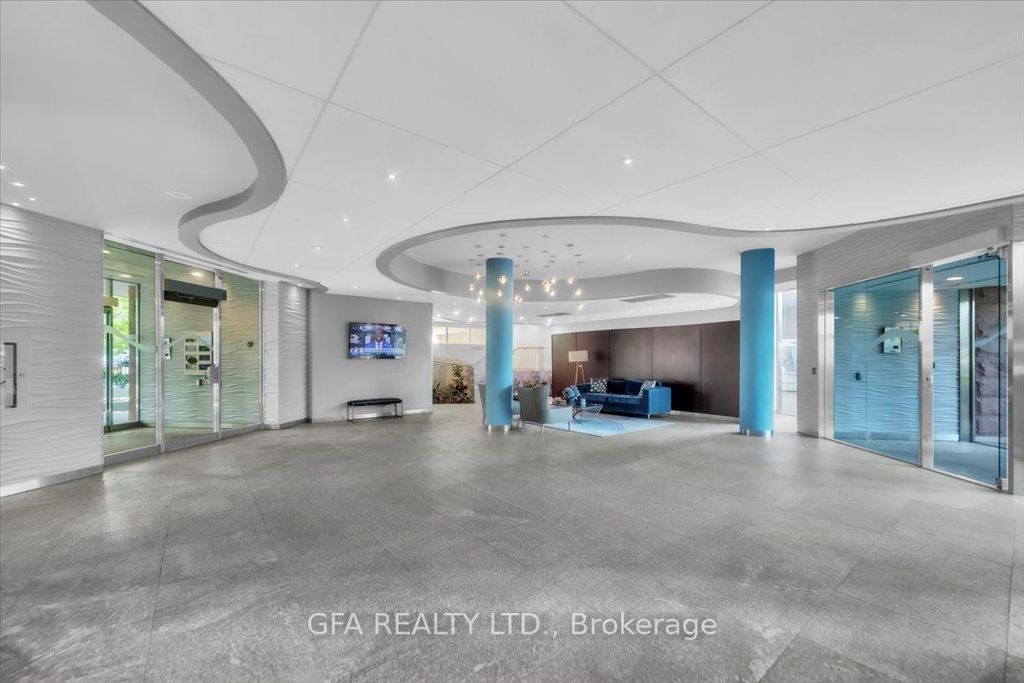 Photo of 550 W Queens Quay W #318, Toronto, ON M5V 3M8 (MLS # C12431276)