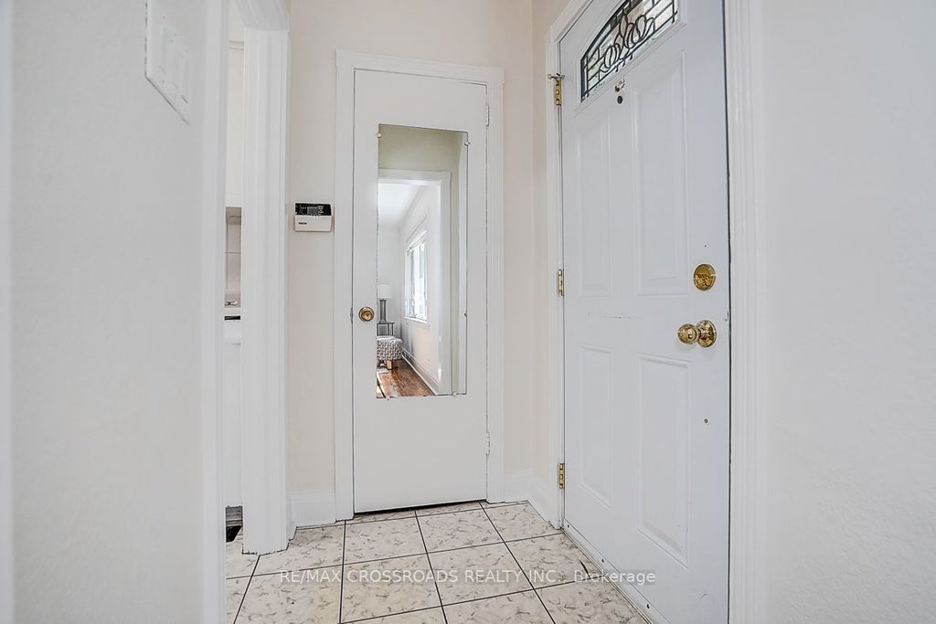 Photo of 128 Leacrest Road, Toronto, ON M4G 1E8 (MLS # C13777500)