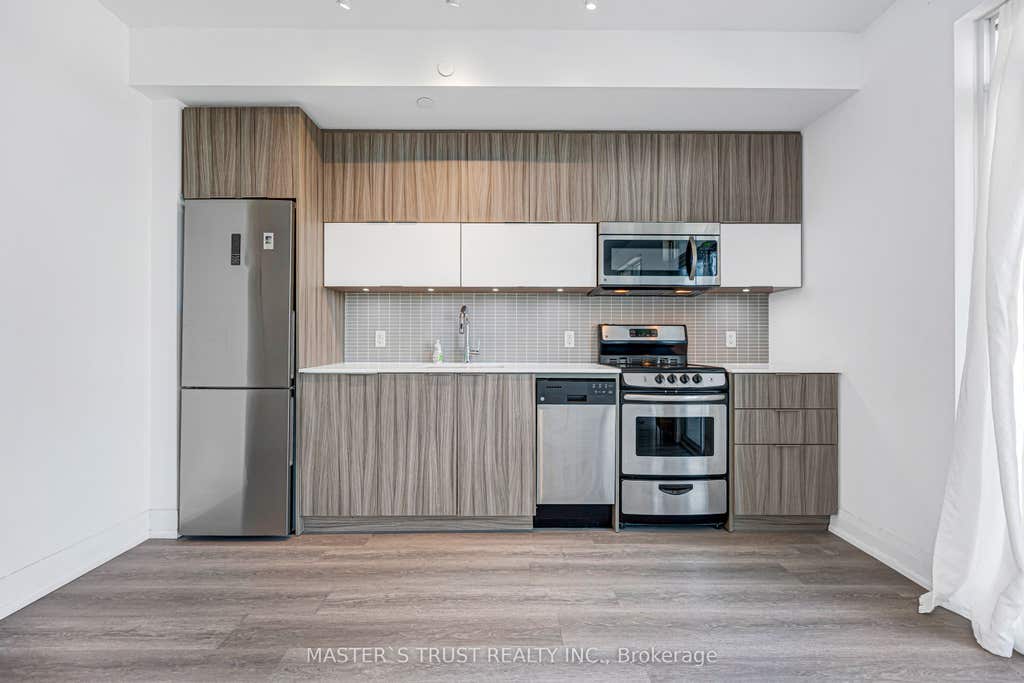 Photo of 56 Annie Craig Drive #1109, Toronto, ON M8V 0C8 (MLS # W13477470)