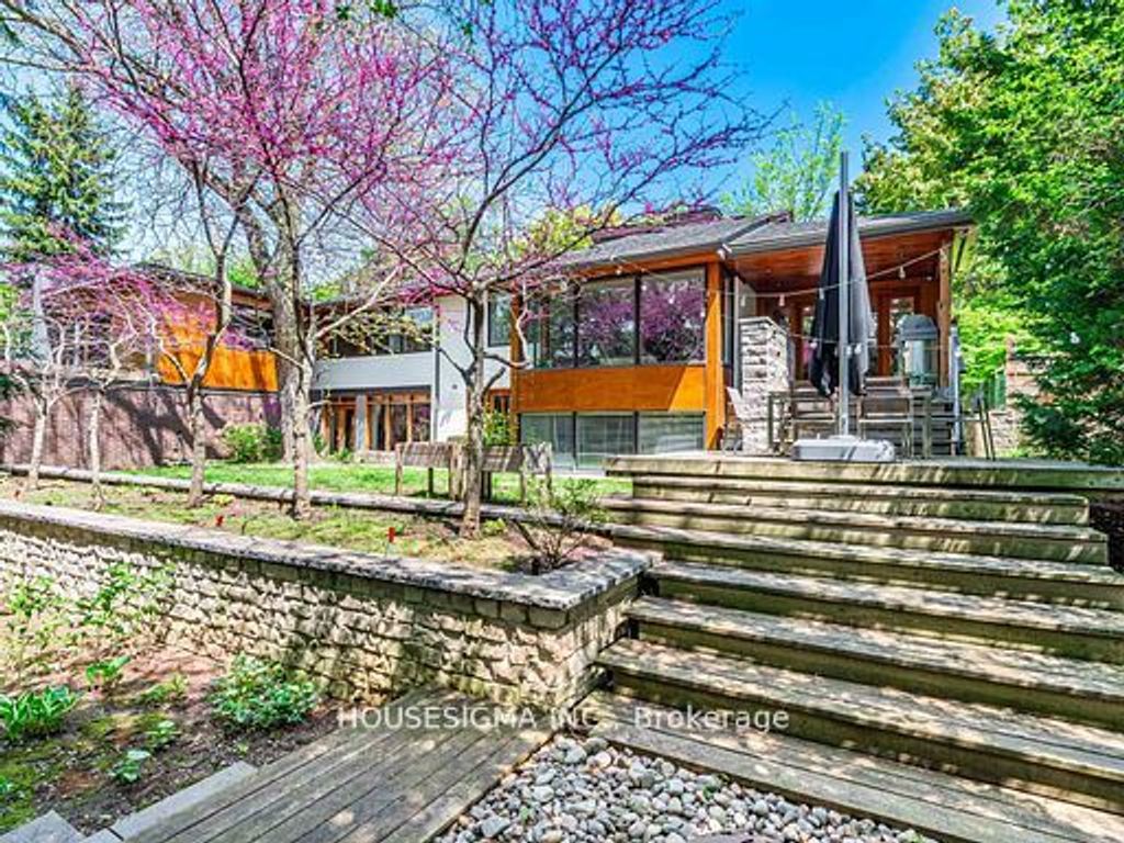 Photo of 94 Laurentide Drive, Toronto, ON M3A 3E5 (MLS # C12655116)