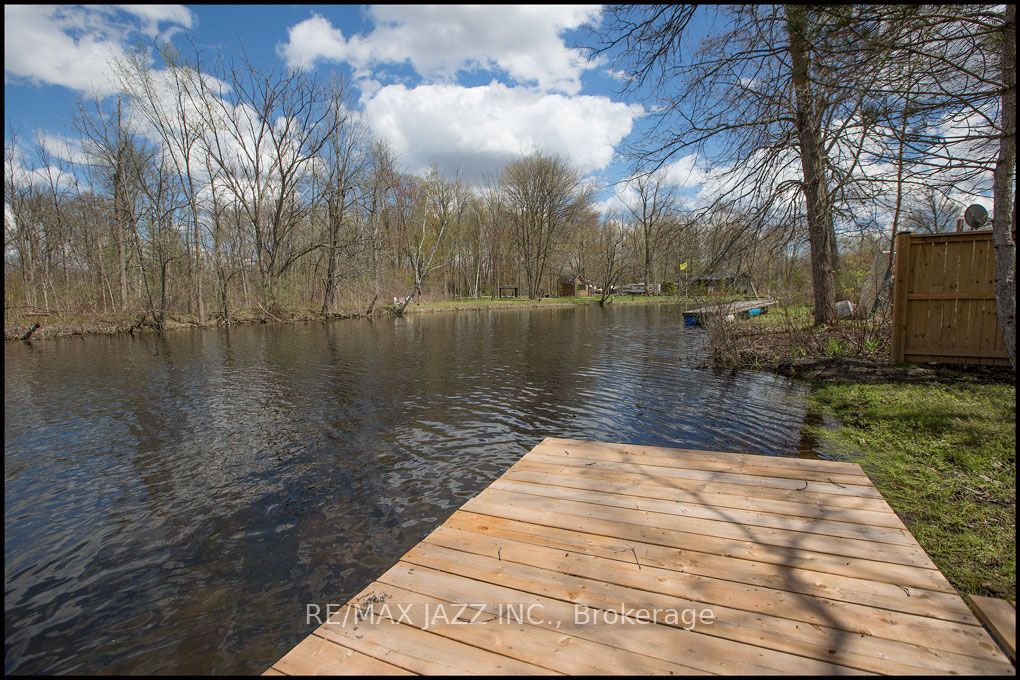 214 River Road E