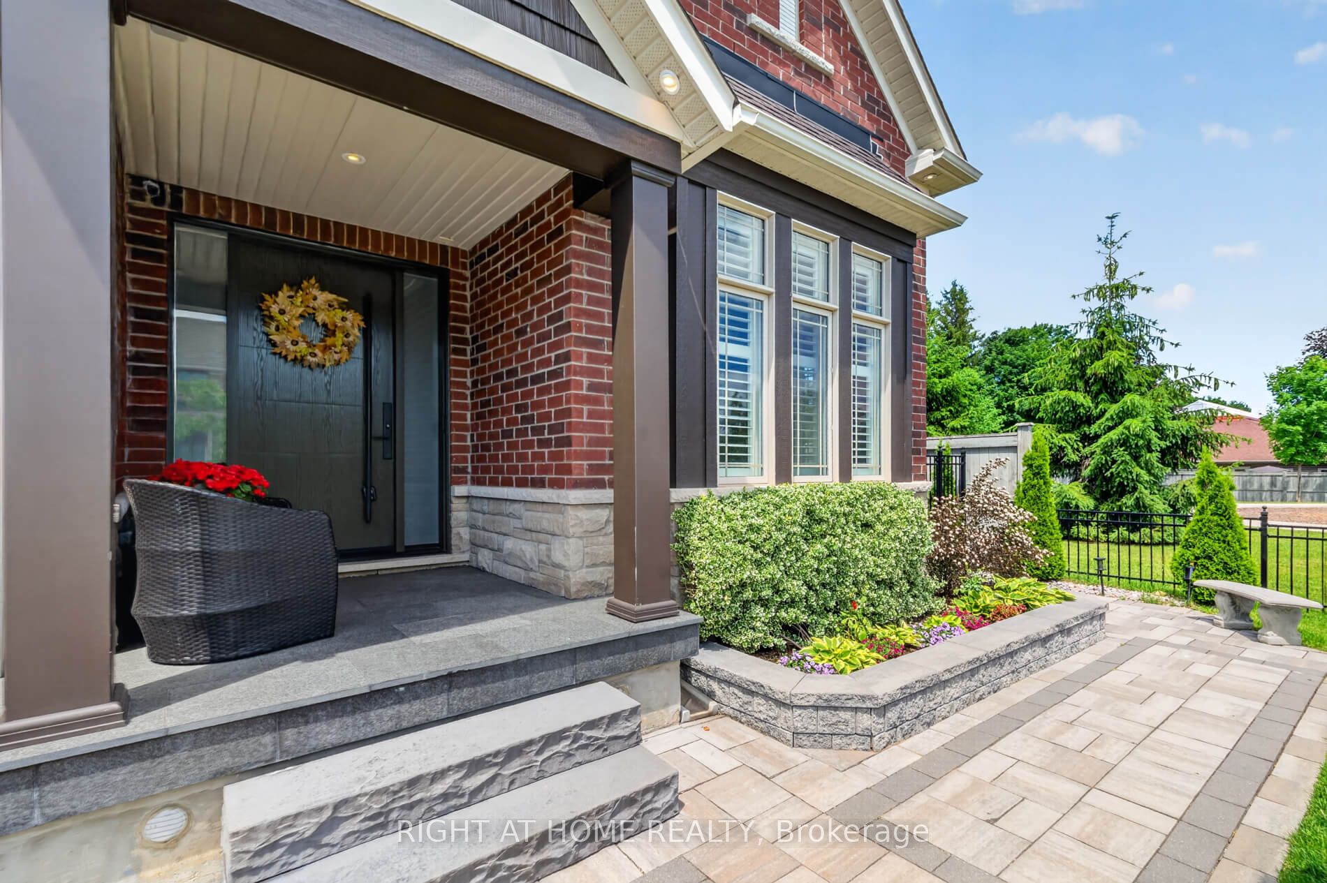 80 Sharpe Crescent