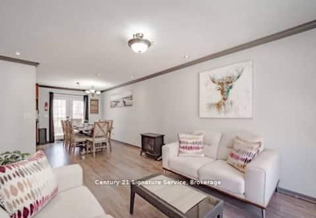 Photo of 879 Stephenson Road E, Huntsville, ON P0B 1L0 (MLS # X13156972)