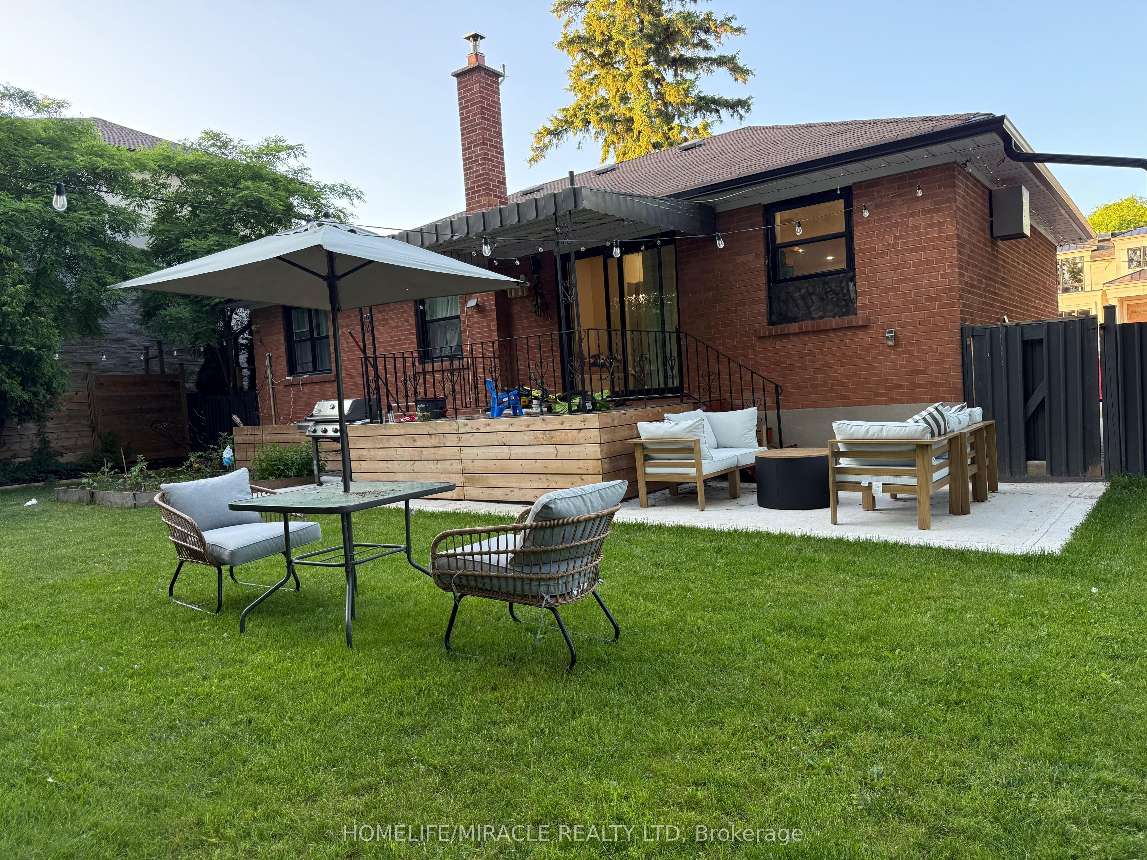 568 Weir Avenue