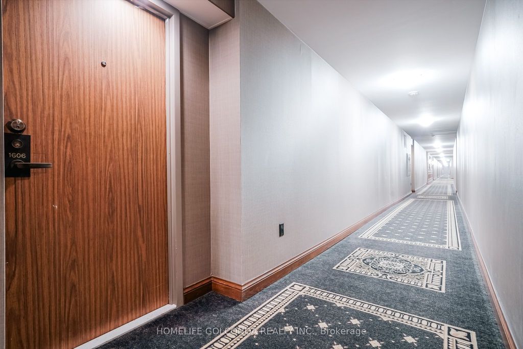 Photo of 45 Carlton Street #1606, Toronto, ON M5B 2H9 (MLS # C12402397)