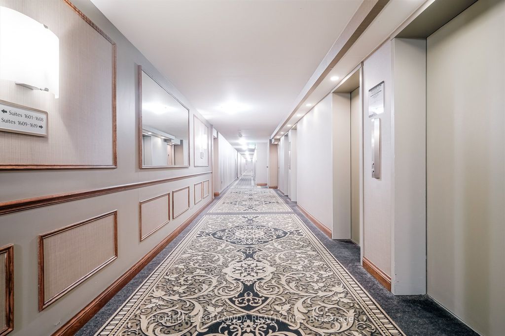 Photo of 45 Carlton Street #1606, Toronto, ON M5B 2H9 (MLS # C12402397)