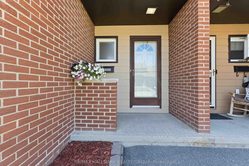 Photo of 2202 Orient Park Drive #48, Blackburn Hamlet, ON K1B 4W2 (MLS # X13422220)