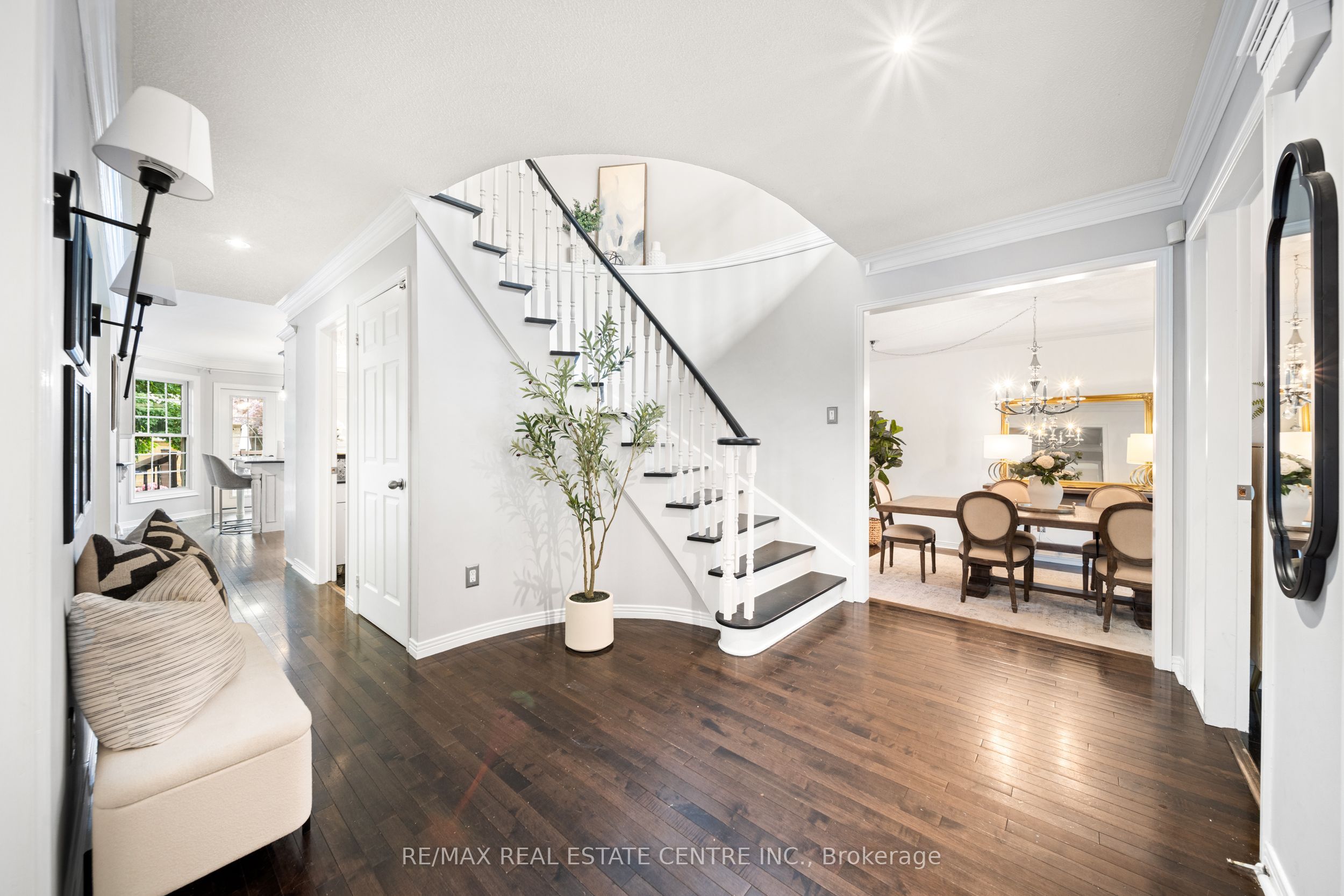 2067 Annette Court
