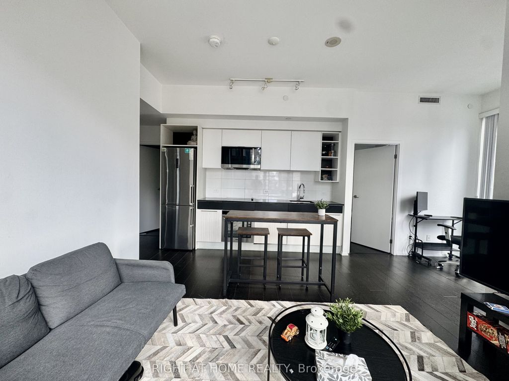 Photo of 68 Shuter Street #503, Toronto, ON M5B 1B4 (MLS # C12535324)