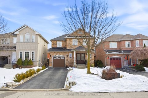 2096 Golden Orchard Trail Oakville ON L6M 3P1