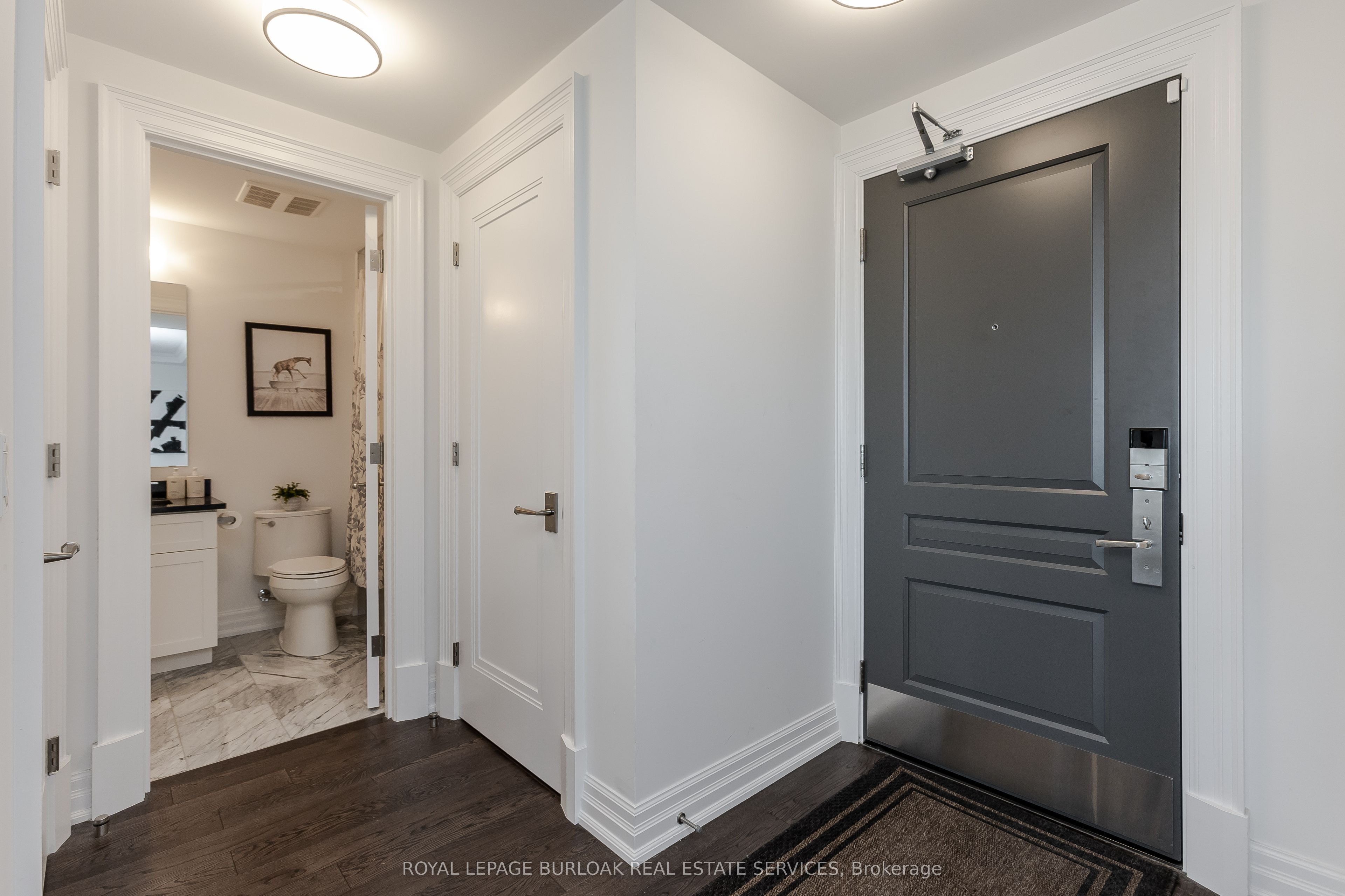 2060 Lakeshore Road 1303