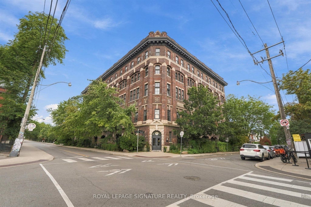 Photo of 183 Dovercourt Road #404, Toronto, ON M6J 3C1 (MLS # C13805094)