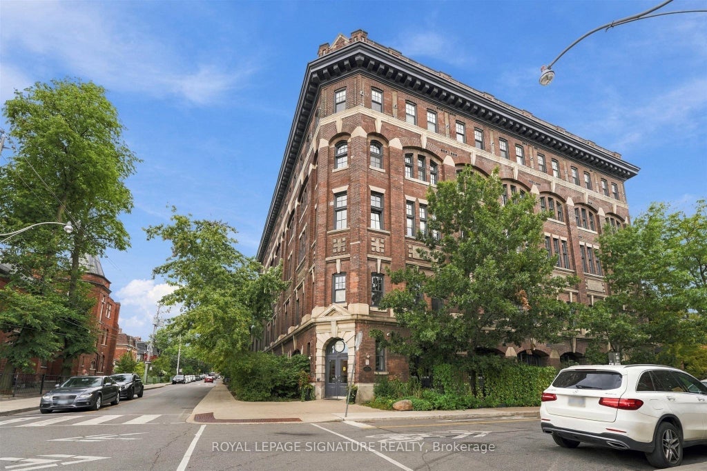 Photo of 183 Dovercourt Road #404, Toronto, ON M6J 3C1 (MLS # C13805094)