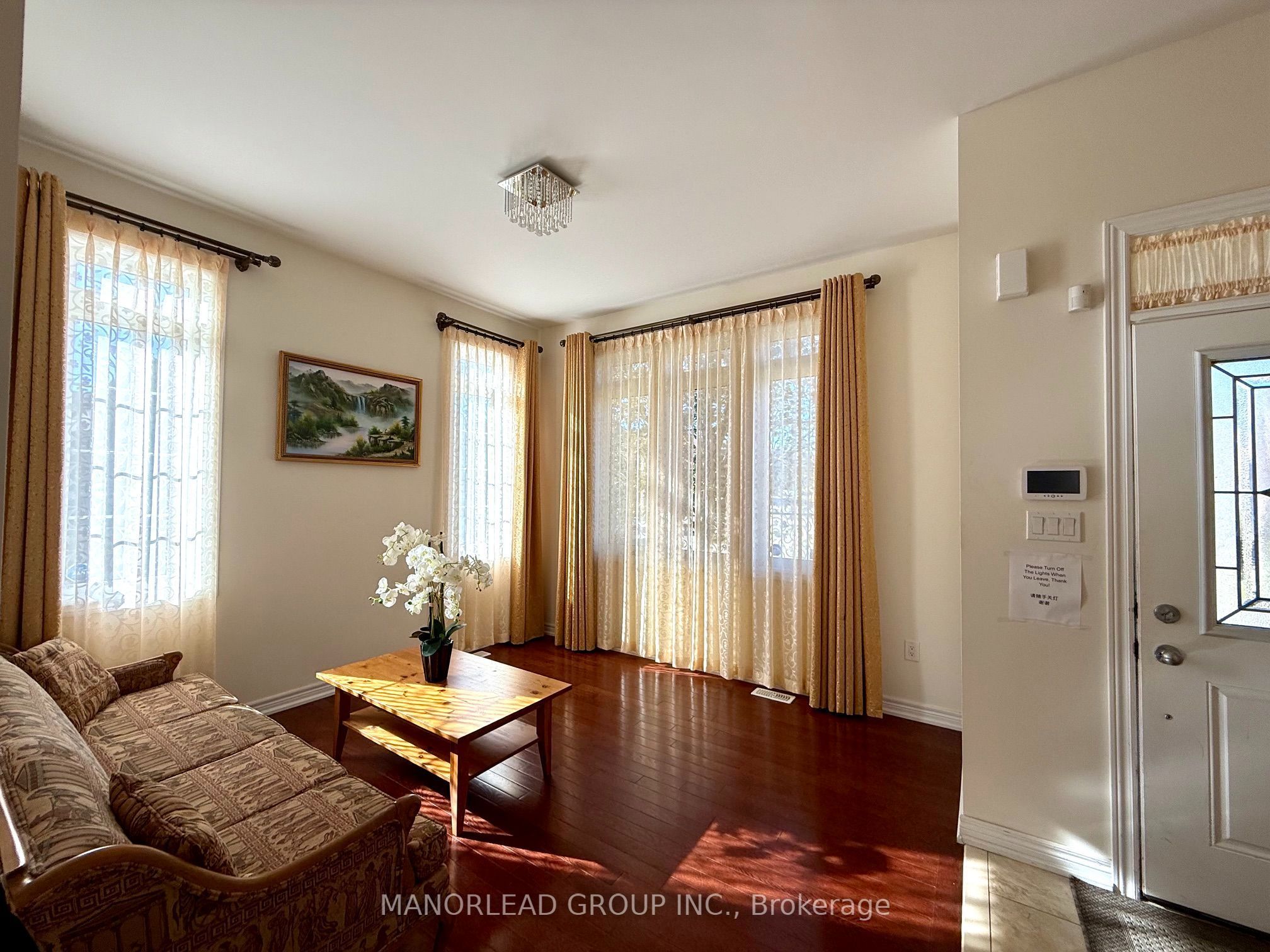 1 Morganfield Court