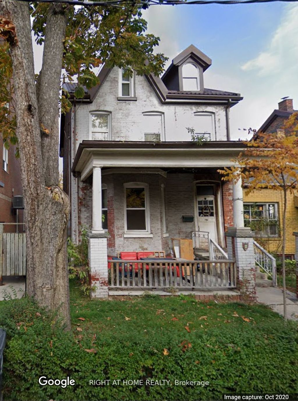 Photo of 28 D&#39;arcy Street, Toronto, ON M5T 1J7 (MLS # C12382663)