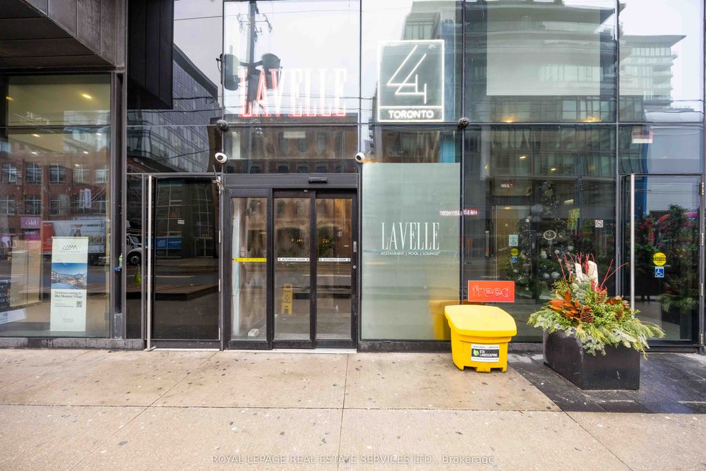 Photo of 629 King Street W #1128, Toronto, ON M5V 0G9 (MLS # C12891256)