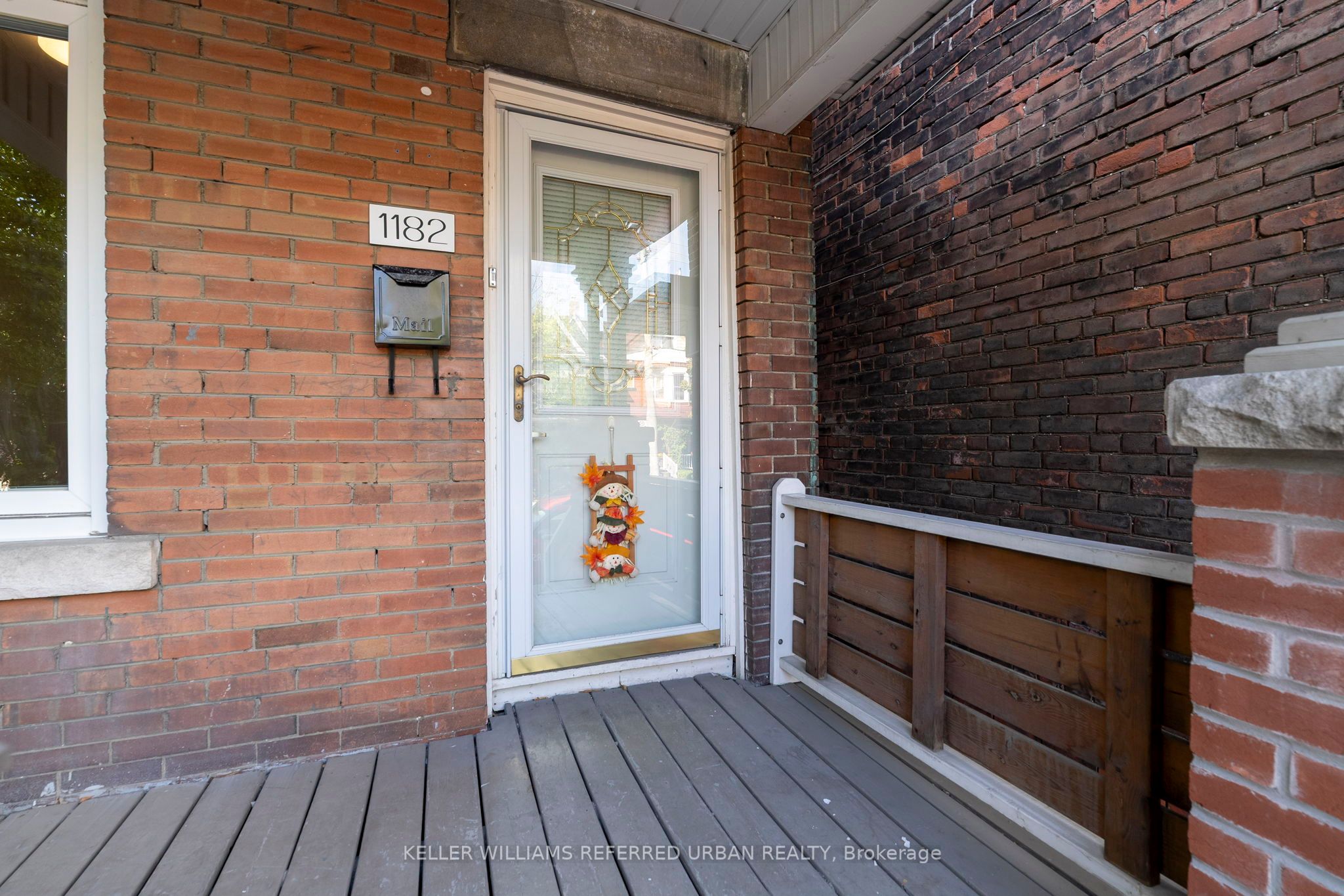 1182 Dufferin Street