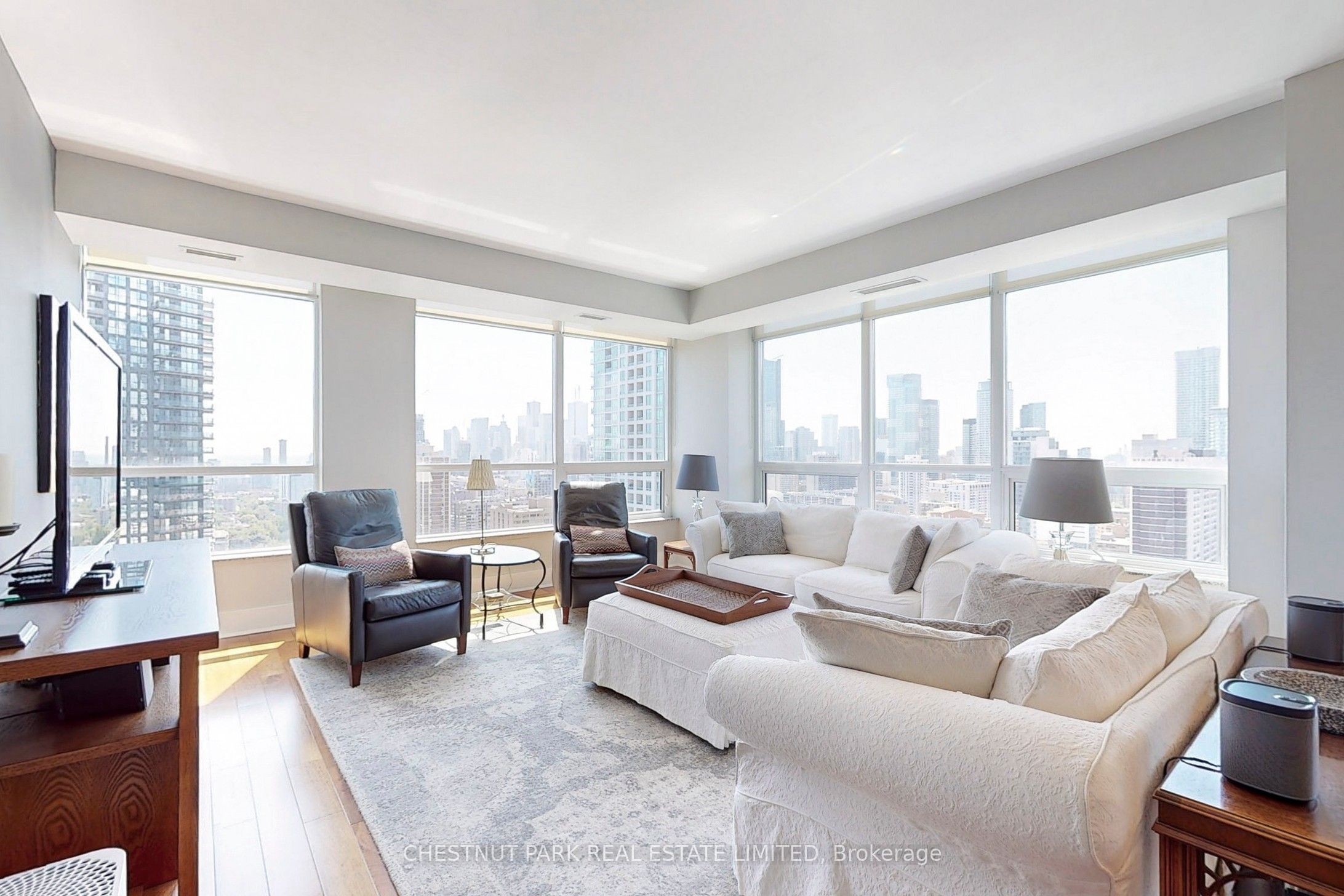 500 Sherbourne Street 2506