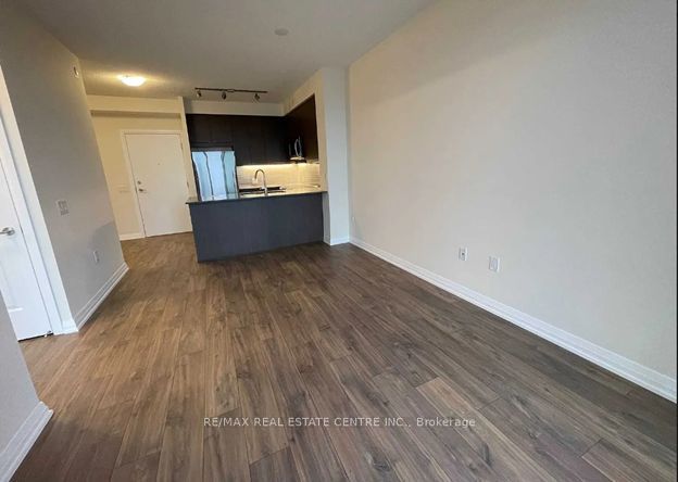 50 Thomas Riley Road 2303