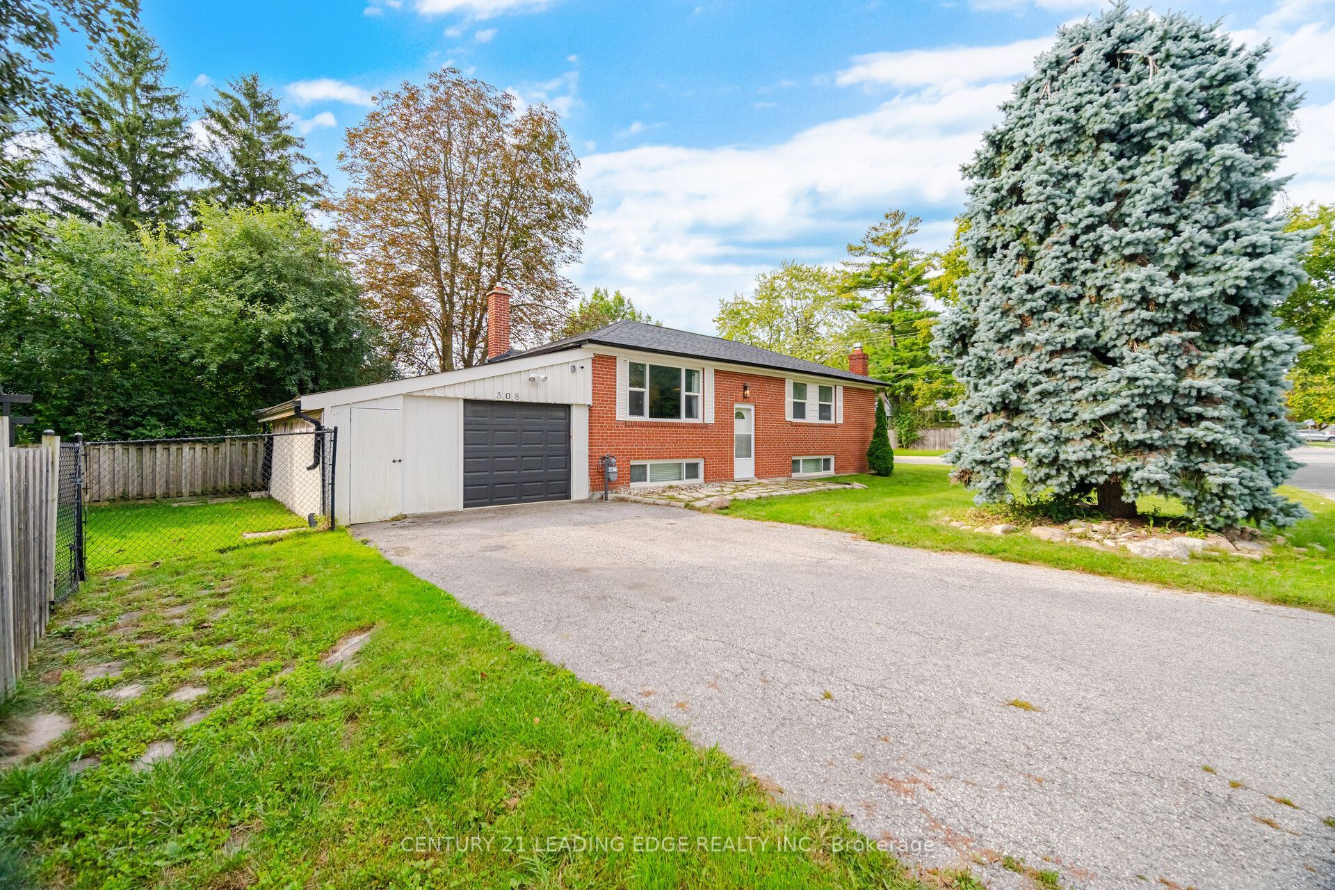 308 Rupert Avenue