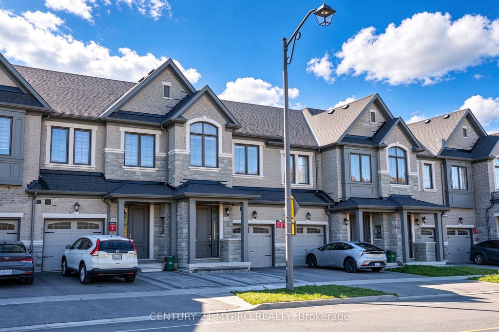 Photo of 105 McCague Avenue, Richmond Hill, ON L4S 0M2 (MLS # N13885422)