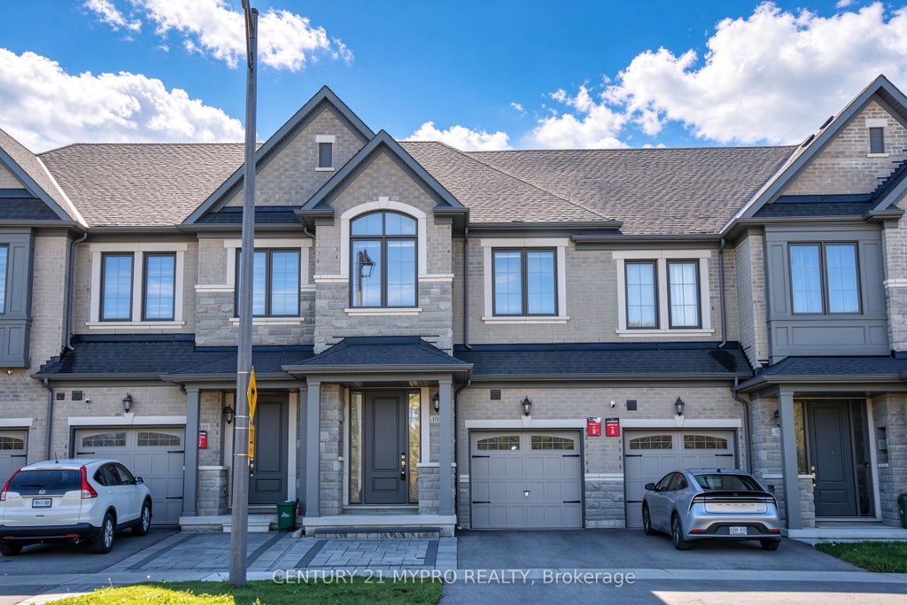 Photo of 105 McCague Avenue, Richmond Hill, ON L4S 0M2 (MLS # N13885422)