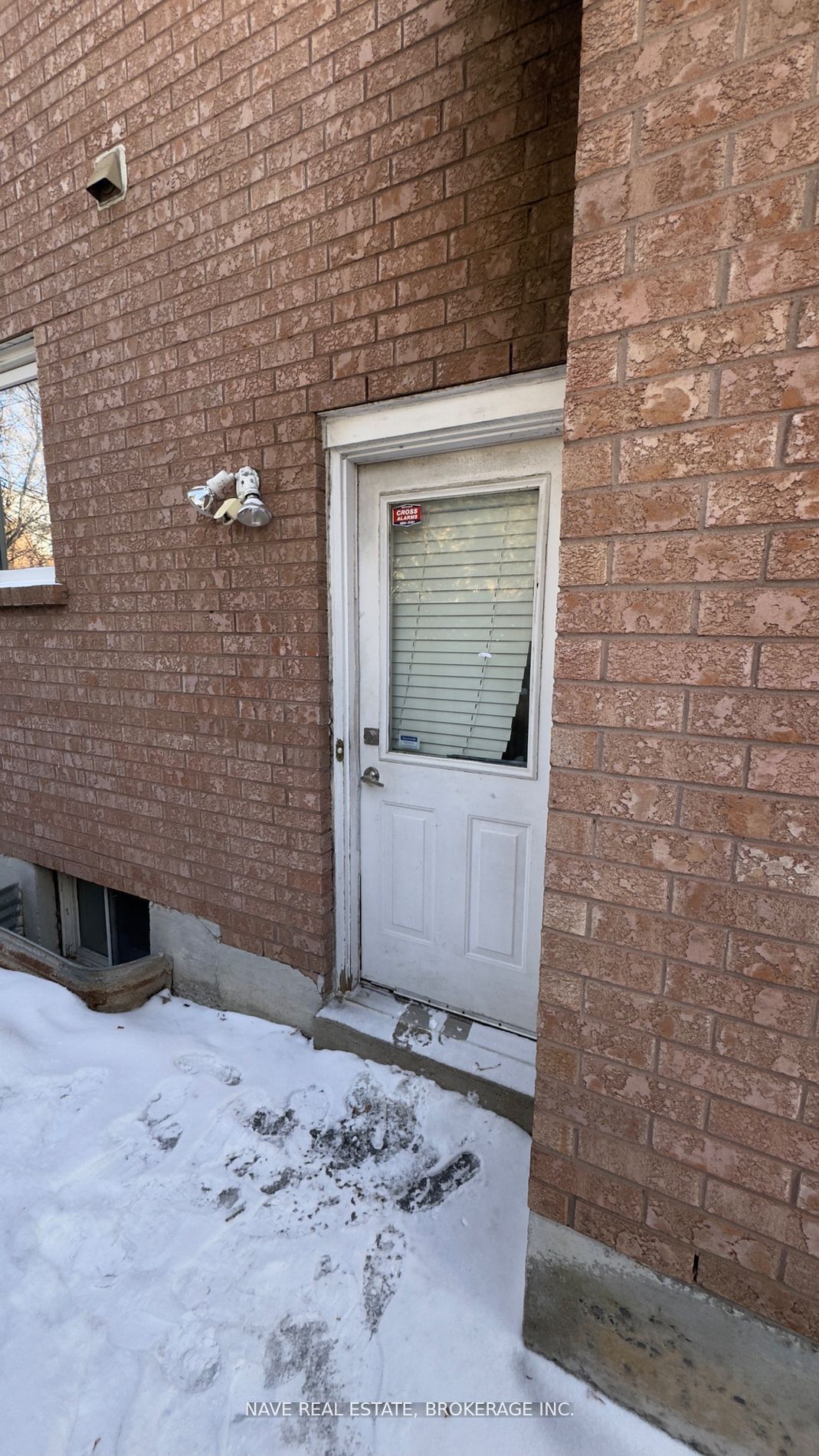 86 Elgin Mills Road W Basement