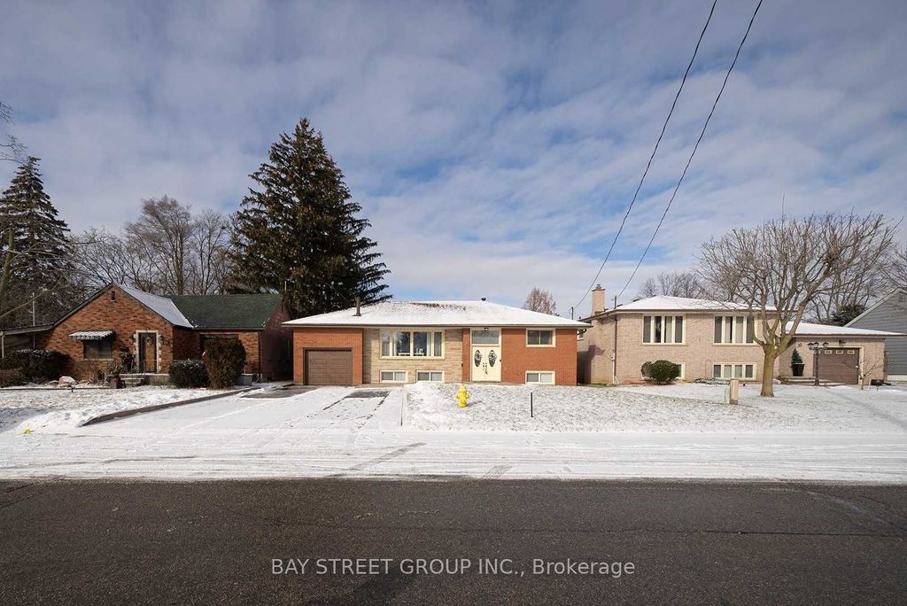 Photo of 31 Tranquility Street, Brantford, ON N3R 3H6 (MLS # X12685338)