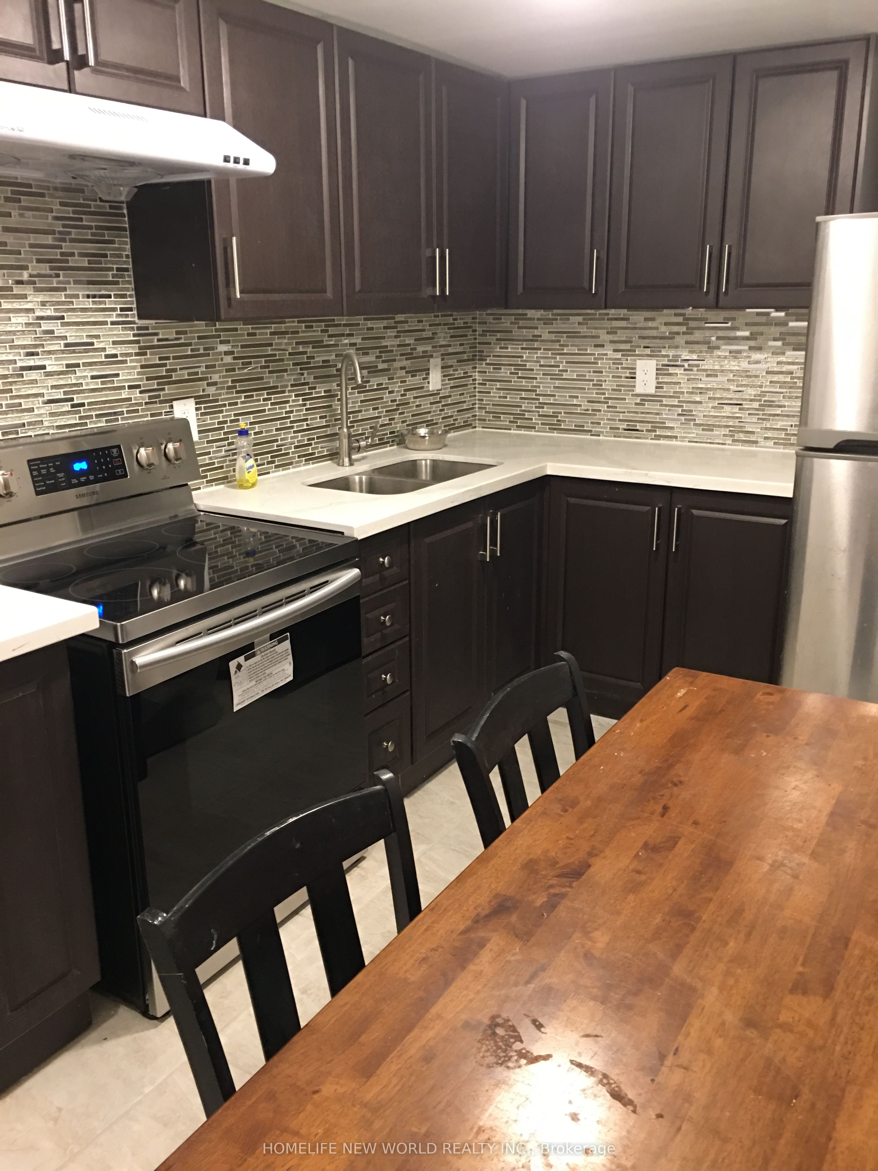 Photo 1 of 6 — 2466 St Clair Avenue W Bsmt 02, Toronto, ON M6N 1L3