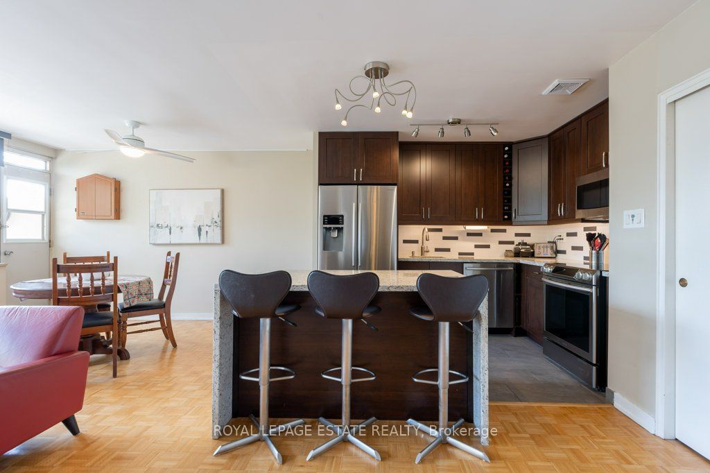 Photo of 160 The Donway N/A W #305, Toronto, ON M3C 2G1 (MLS # C12459612)