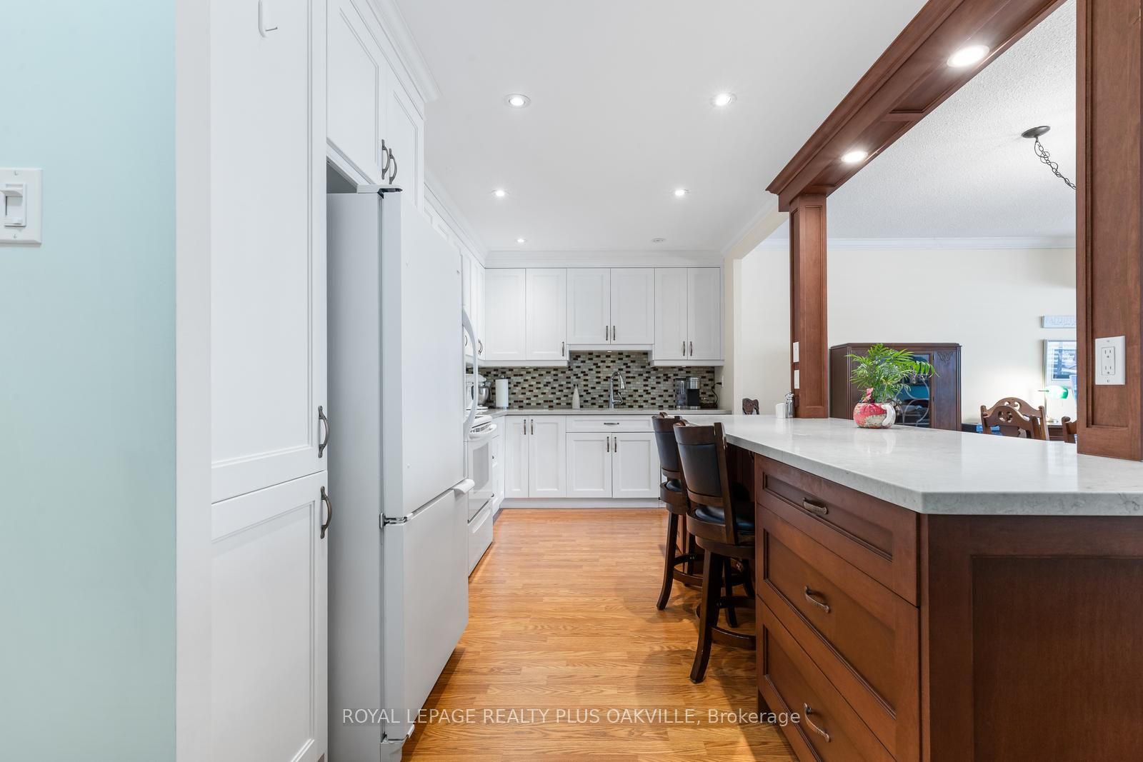 2175 Marine Drive 102