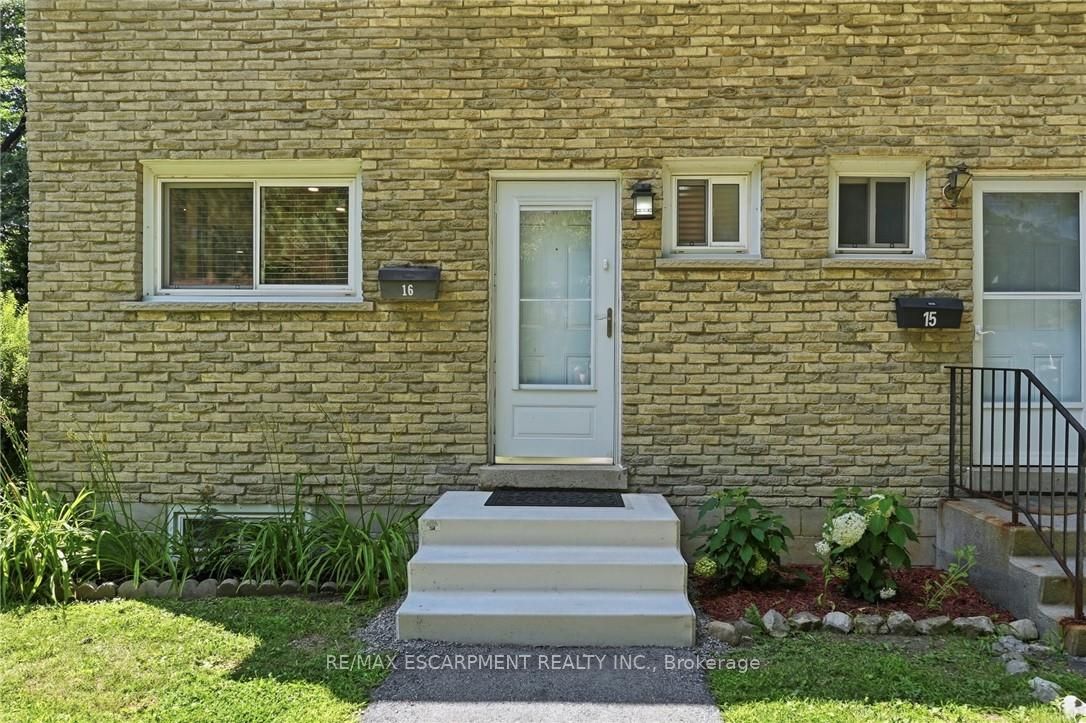 1420 Garth Street 16