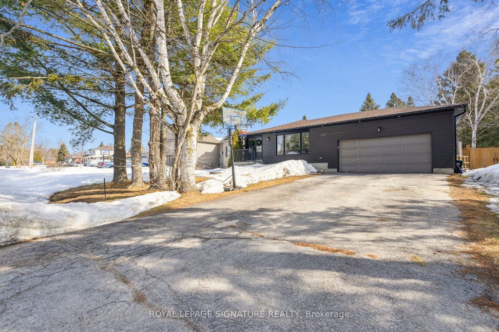 Photo of 2199 Richard Street E, Innisfil, ON L9S 2C4 (MLS # N13219260)
