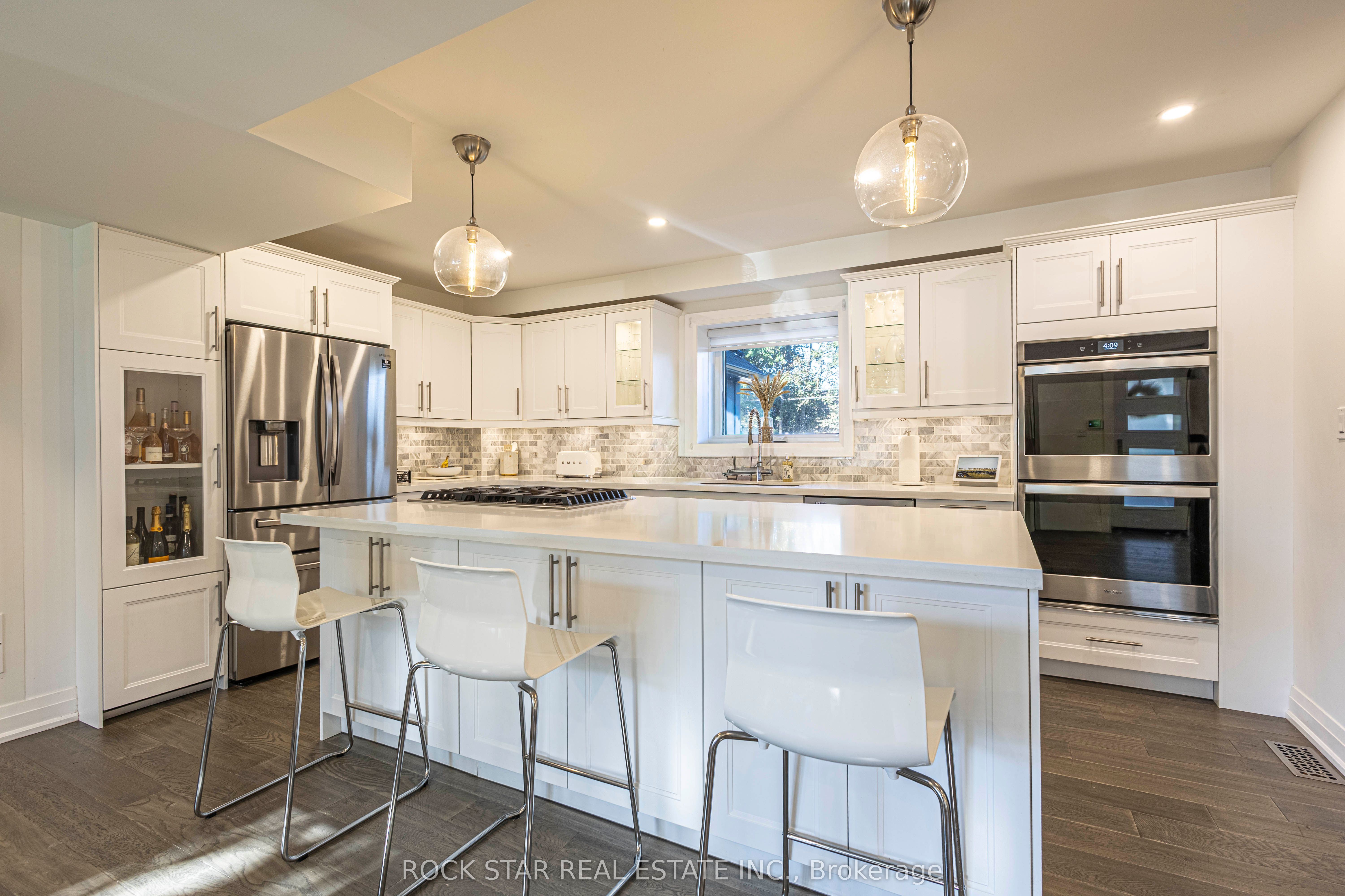 2055 Courtland Crescent