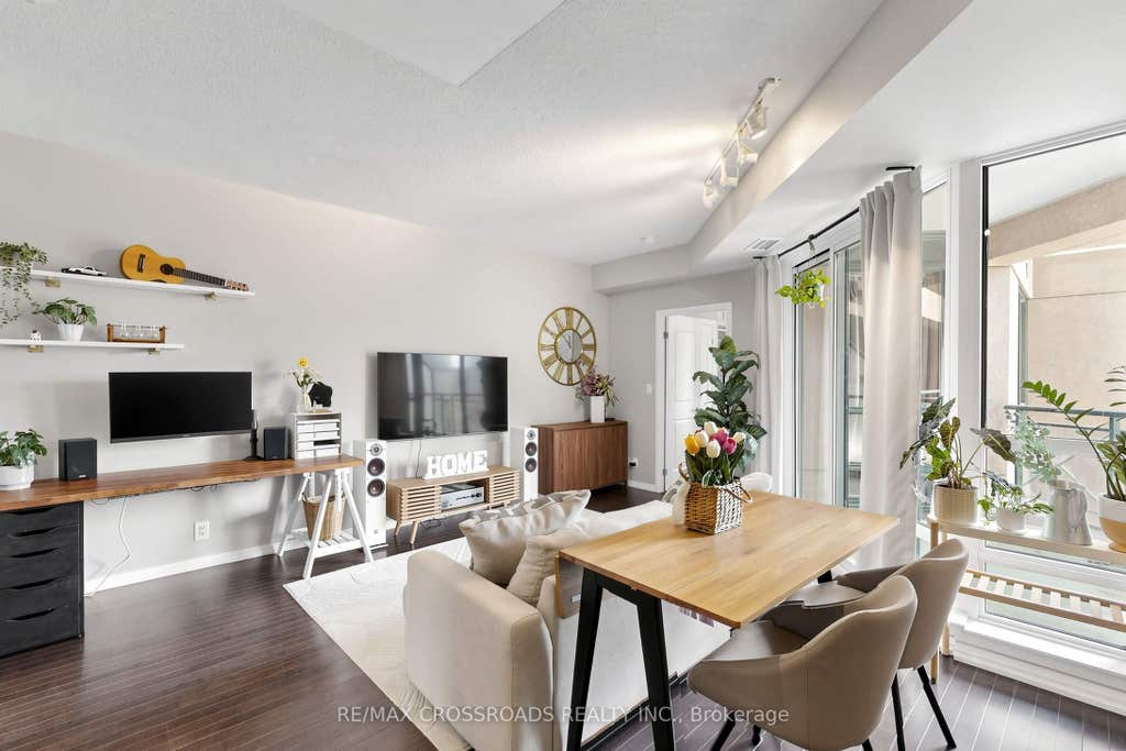 Photo of 35 Hayden Street #1201, Toronto, ON M4Y 3C3 (MLS # C13576800)